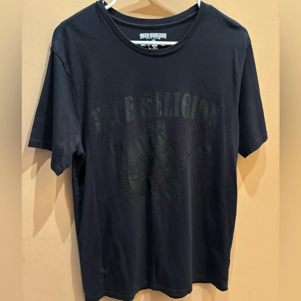 True Religion Short sleeve t-shirt featuring a tonal Buddha Logo graphic Size M